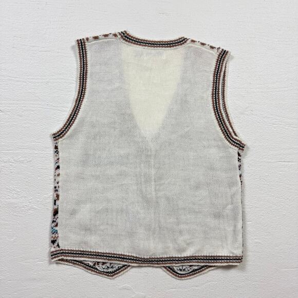 Vintage 90s Via L.A. Fair Isle Knit Sweater Vest Geometric Pattern, Size Medium - Picture 5 of 5